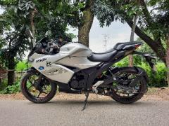 Suzuki Gixxer SF